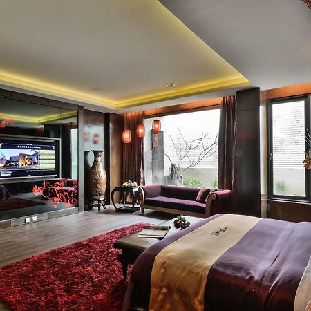 Xiadu Motel Тайджун Екстериор снимка