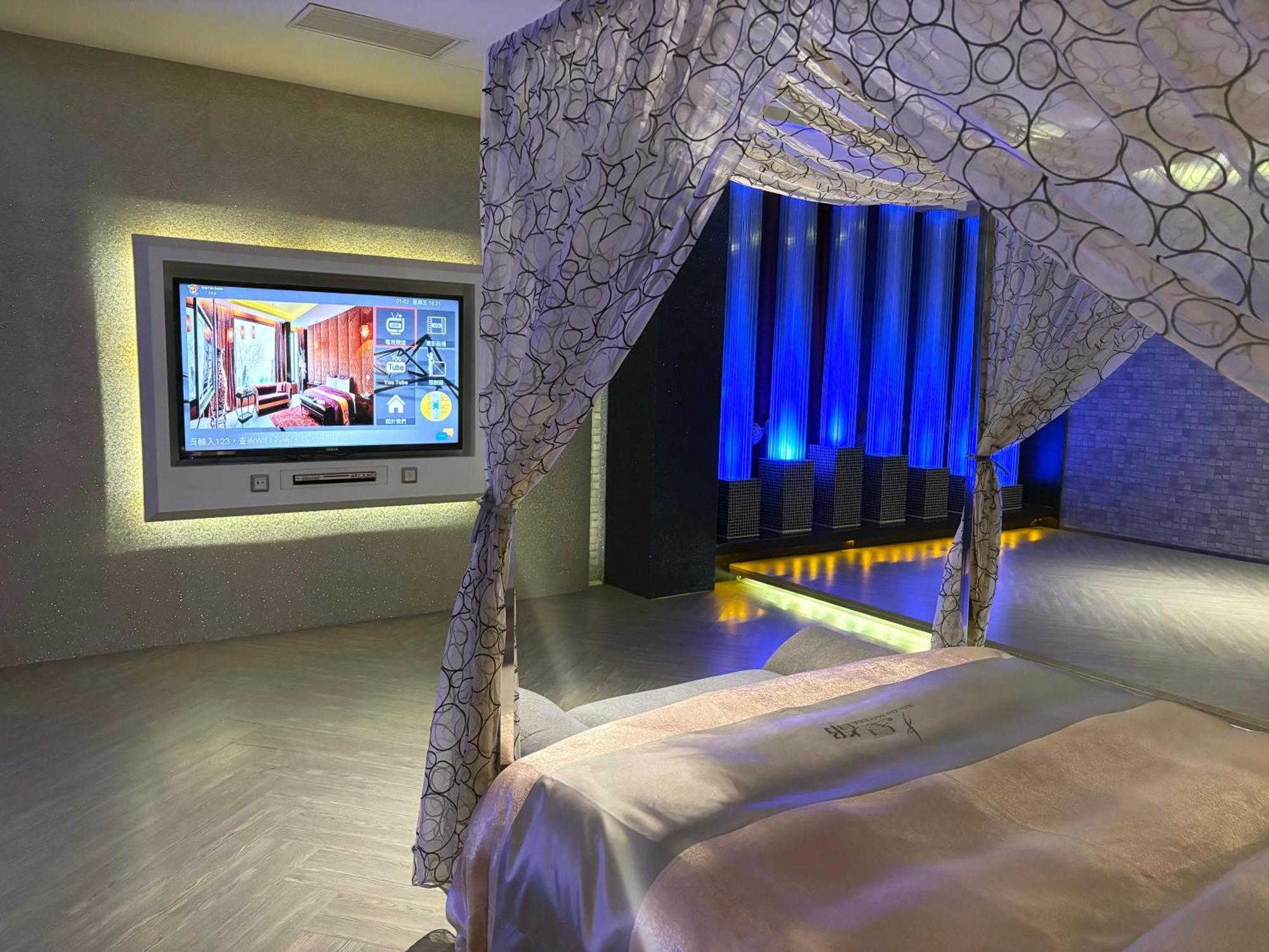 Xiadu Motel Тайджун Екстериор снимка