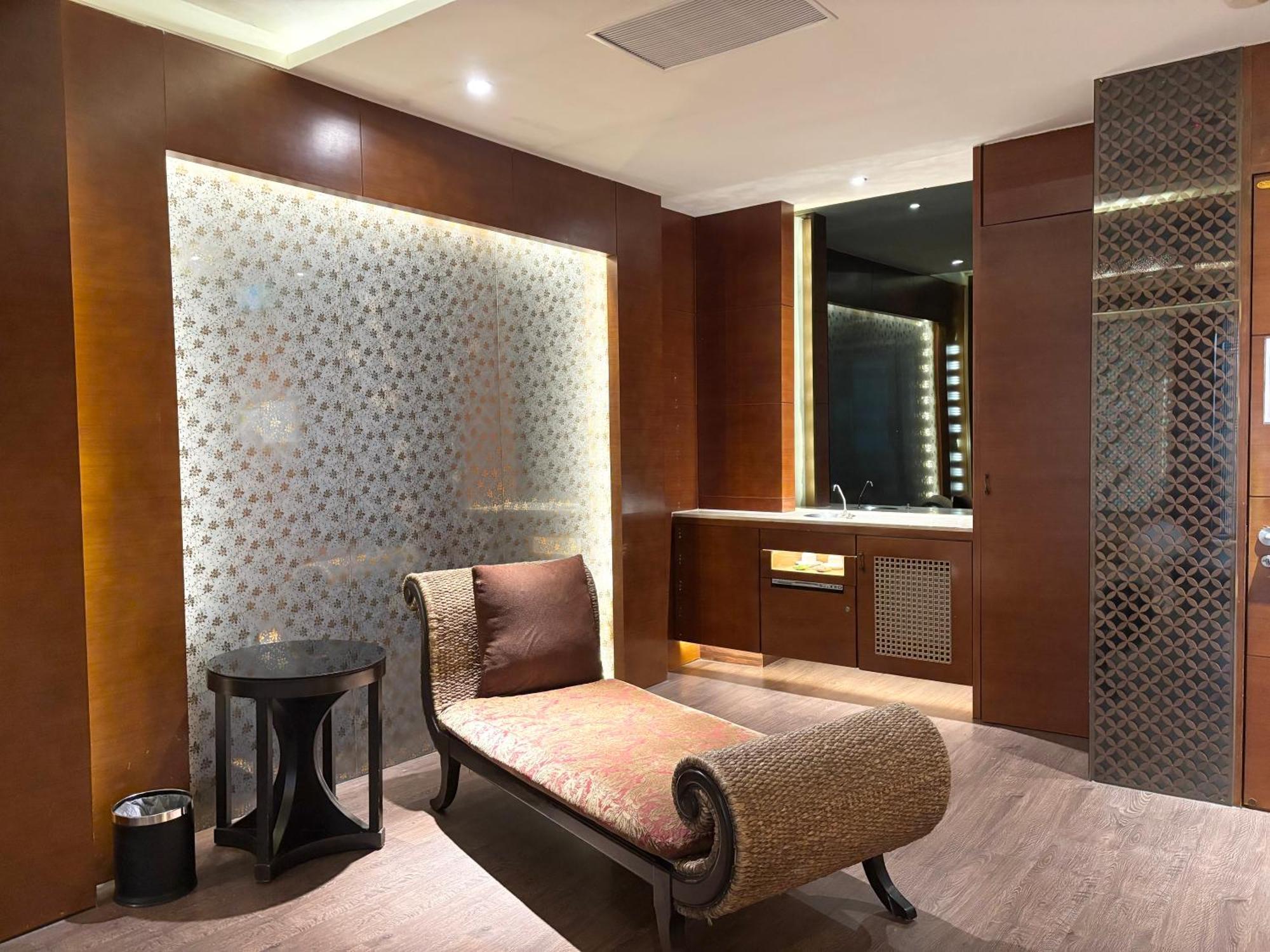 Xiadu Motel Тайджун Екстериор снимка