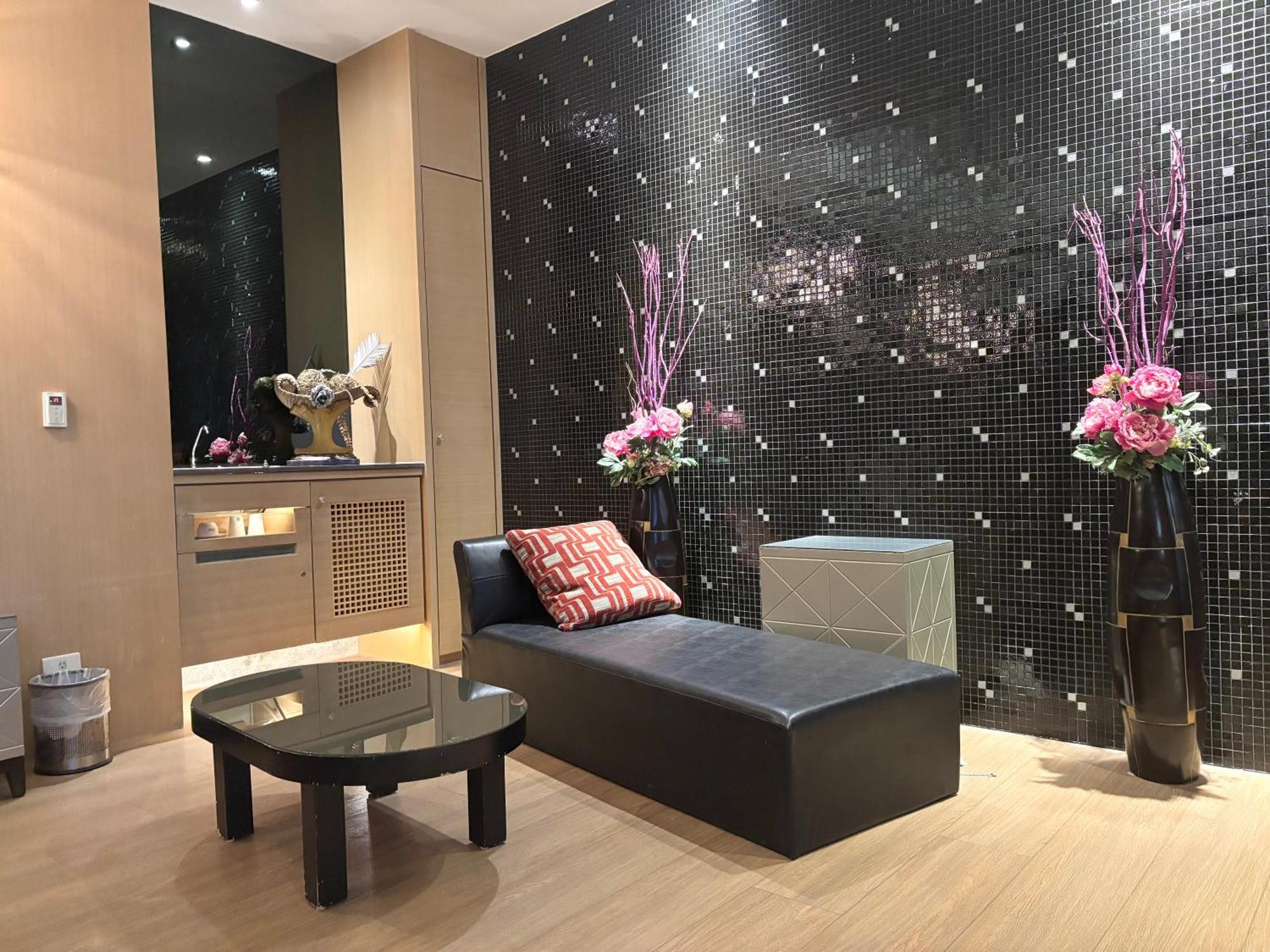 Xiadu Motel Тайджун Екстериор снимка