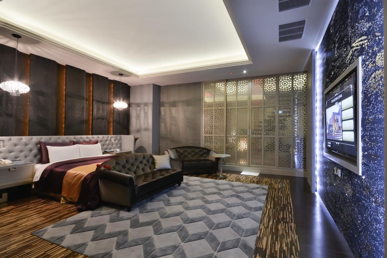 Xiadu Motel Тайджун Екстериор снимка